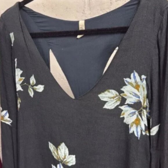 Navy Blue Floral Long Bell Sleeve Dress / Like New / Size Small - Picture 2 of 4